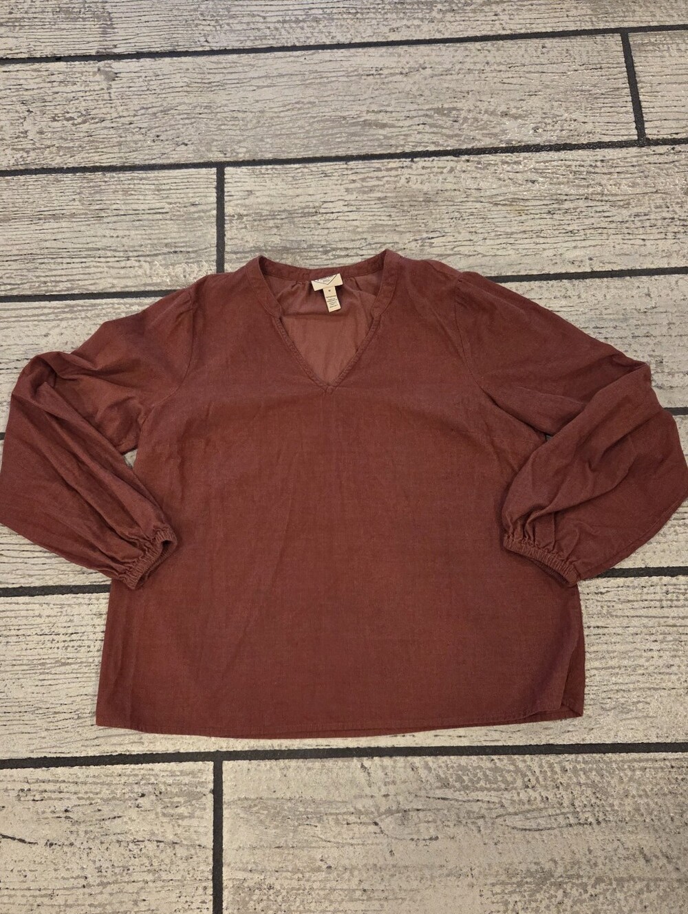 Women's V-Neck Long Sleeve Top in Brick Red 100% Cotton
